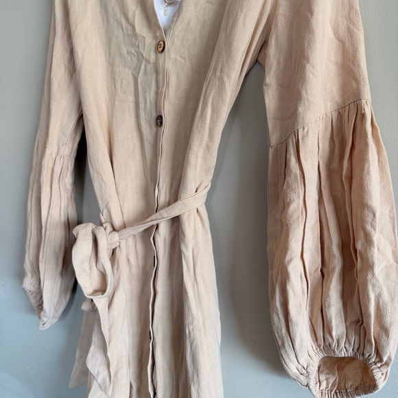 Aakaa Linen Blend Beige Button-Up Belted Tie Waist Long Sleeve Dress Small NWT - Picture 2 of 5